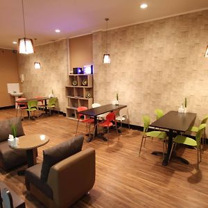 Maktal Hotel Mataram